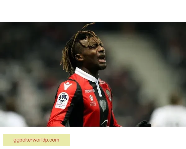 沃京顿主场完胜汉德尼斯佛三球获胜展现强势实力